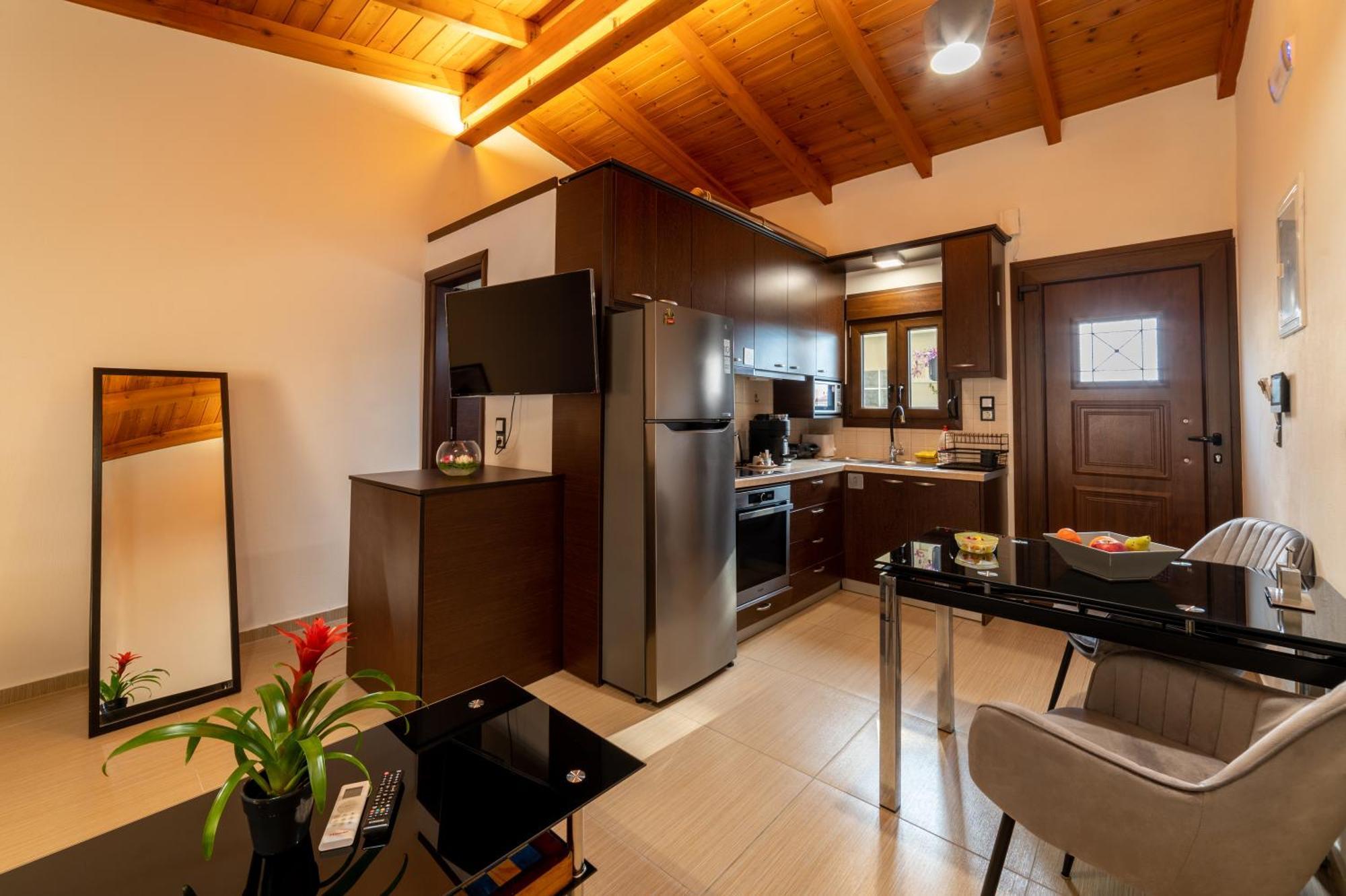 Filotimo Roofgarden Brown Apartment *